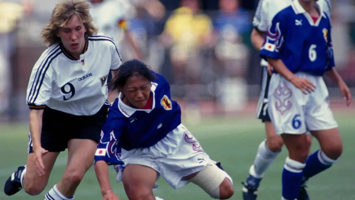 OLY GAMES 96 MOHR OLYMPICS GAMES ATLANTA 1996 JUEGOS OLIMPICOS ATLANTA 1996 JAPON VS ALEMANIA Action photo of Maki Haneta R of Japan and Heidi Mohr of Germany during the 1996 Atlanta Olympic Games, Olympische Spiele, Olympia, OS /Foto de accion de Futaba Maki Haneta D de Japon y Heidi Mohr de Alemania durante los Juegos Olimpicos Atlanta1996. 21 July 1996.MEXSPORT Atlanta Georgia United States PUBLICATIONxNOTxINxMEXxCHNxRUS Copyright: xMEXSPORTx 1889610P OLY GAMES 96 MOHR186