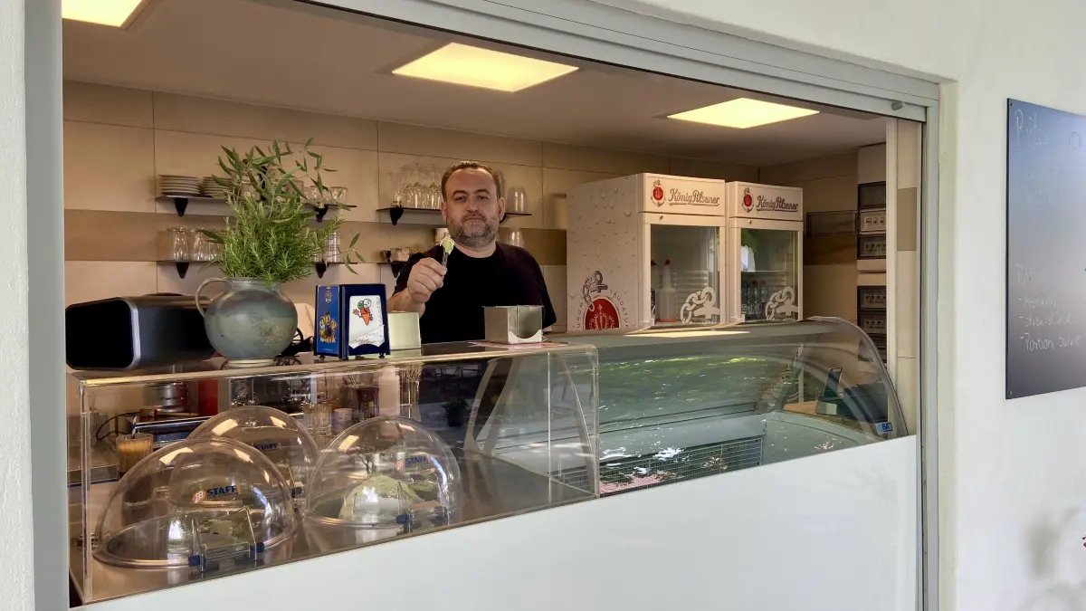 Georgios Stefanidis hat auf dem MTV-Gelände ein Eiscafé eröffnet.