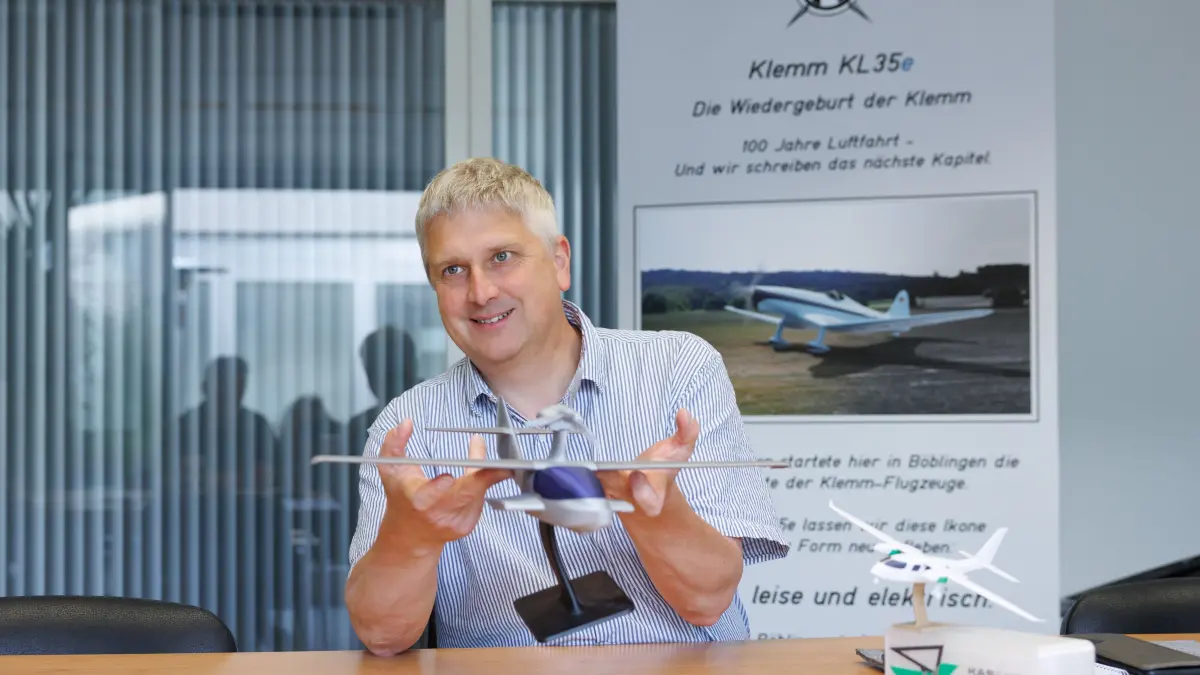 Kasaero: Böblingen, Kasaero, Flugzeug, Drohne, Copter, Entwicklung, fliegen, Flugzeugingeneur, Labor, Karl Käser