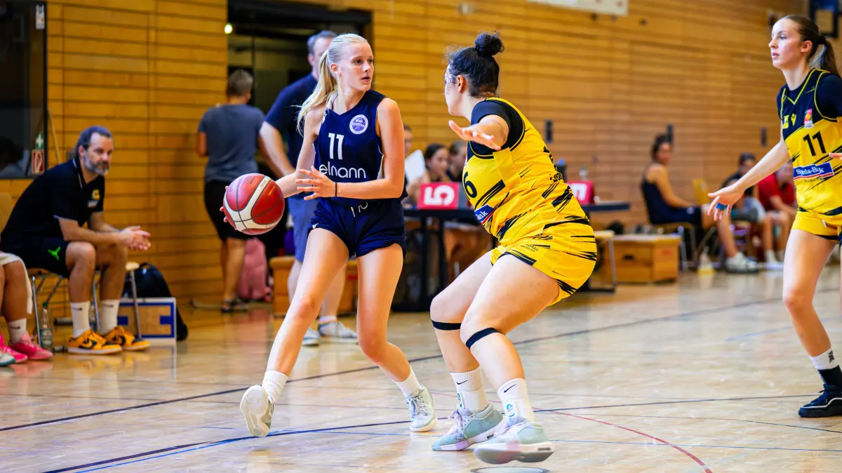 Durch den Sieg gegen Augsburg spielen die U18-Basketballerinnen der neuen Spielgemeinschaft wieder in der Bundesliga.