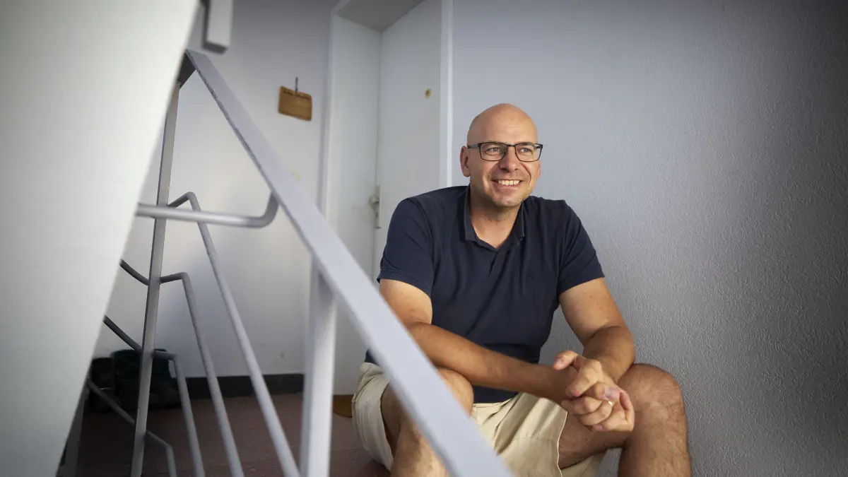 KEINEN AUSSCHNITT MACHEN DENN DIE TÜR IST BEWUSST GANZ AUF DEM BILD DA ES UM DAS THEMA WOHNUNGSTAUSCH GEHT! Familie Schächterle und Wohnungstausch.: KEINEN AUSSCHNITT MACHEN DENN DIE TÜR IST BEWUSST GANZ AUF DEM BILD DA ES UM DAS THEMA WOHNUNGSTAUSCH GEHT!
Waiblingen, DEU, 24.07.2026
Familie Schächterle und Wohnungstausch.
No model release. Kein Einverständnis für Werbung, keine Weitergabe an Dritte.
Abgebildete Personen haben der Veröffentlichung in der STZN zugestimmt.