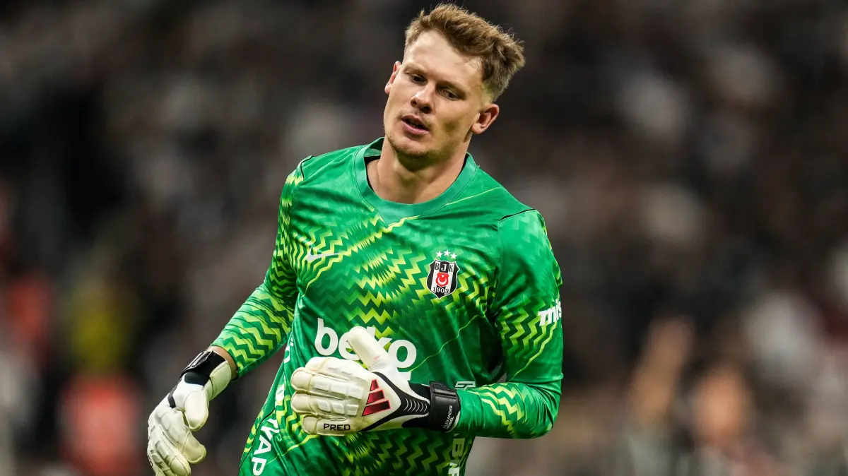 Besiktas JK v Midtjylland - UEFA Europa League 2026/27 Second Qualifying Round First Leg: Besiktas JK v Midtjylland - UEFA Europa League 2026/27 Second Qualifying Round First Leg Alexander Nubel of Besiktas looks on during the UEFA Europa League 2026/27 second qualifying round first leg match between Besiktas and FC Midtjylland at Tupras Stadium in Istanbul, Turkey, on July 23, 2026. Istanbul Istanbul Turkey PUBLICATIONxNOTxINxFRA Copyright: xYagizxGurtugx originalFilename:gurtug-besiktas260723_npBal.jpg