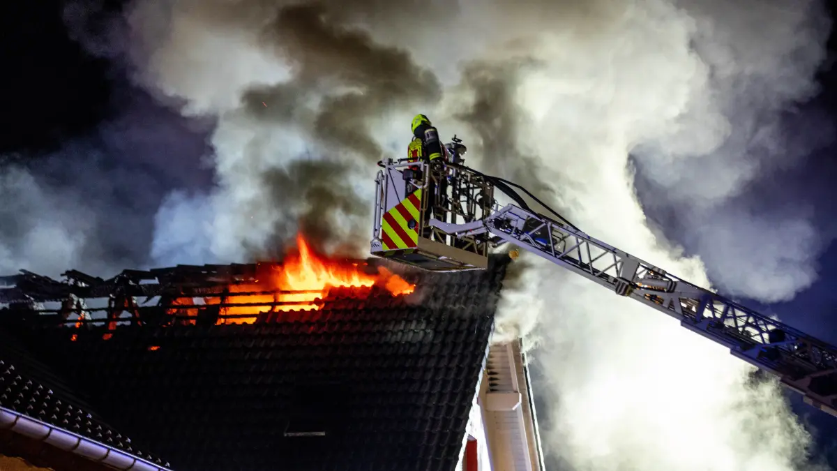 Fire destroys detached house: Night of fire tears apart Welzheim family