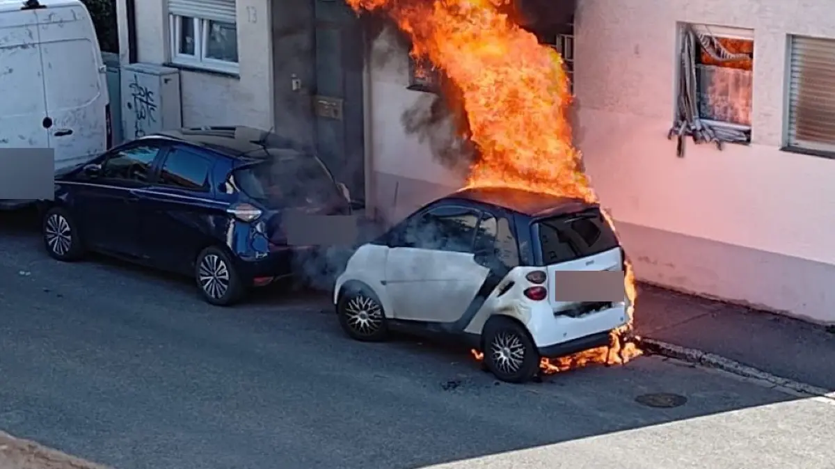 Brand, Stuttgart-Wangen, Autos, Feuer