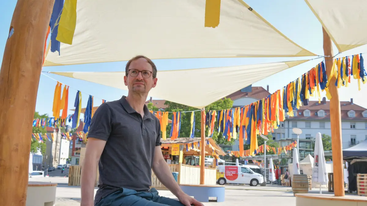 Kaelteplanung, Bastian Schröter: Stuttgart, #kälteplanung #hitze Stuttgart muss bald auch eine Kälteplanung verpflichtend vorlegen. Treffen mit Bastian Schröter von der HfT Stuttgart, der sich bereits mit diesem Thema beschäftigt