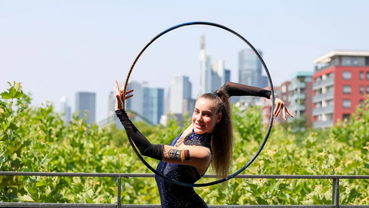 DTB media day ahead of the Rhythmic Gymnastics World Championships : Frankfurt am Main, July 30, 2026: Darja Varfolomeev TSV Schmiden in action during a media day from Deutscher Turner-Bund DTB ahead of the Rhythmic gymnastics, Rhythmische Sportgymnastik, RSG World Championships at Festhalle Frankfurt Aug. 12 16.2026 *** Frankfurt am Main, July 30, 2026 Darja Varfolomeev of TSV Schmiden in action during a media day organized by the German Gymnastics Federation DTB ahead of the Rhythmic Gymnastics World Championships at the Festhalle Frankfurt, August 1216, 2026 Copyright: HMBxMedia/JoaquimxFerreira
