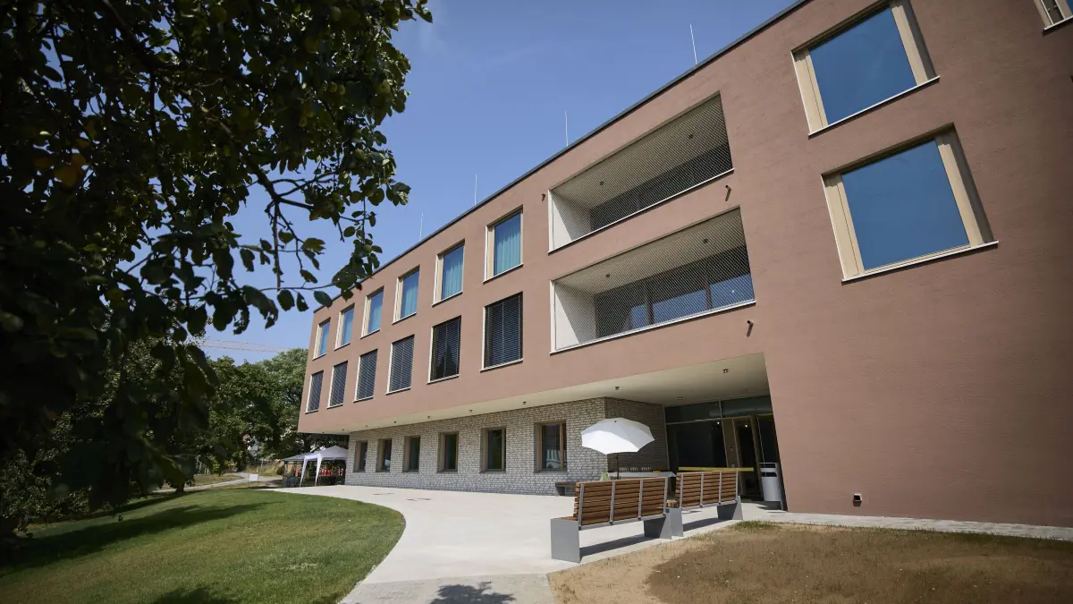 KEINEN AUSSCHNITT MACHEN Einweihung Haus M des ZfP Winnenden: KEINEN AUSSCHNITT MACHEN
Winnenden, DEU, 30.07.2026
Einweihung Haus M des ZfP Winnenden
No model release. Kein Einverständnis für Werbung, keine Weitergabe an Dritte.
Abgebildete Personen haben der Veröffentlichung in der STZN zugestimmt.