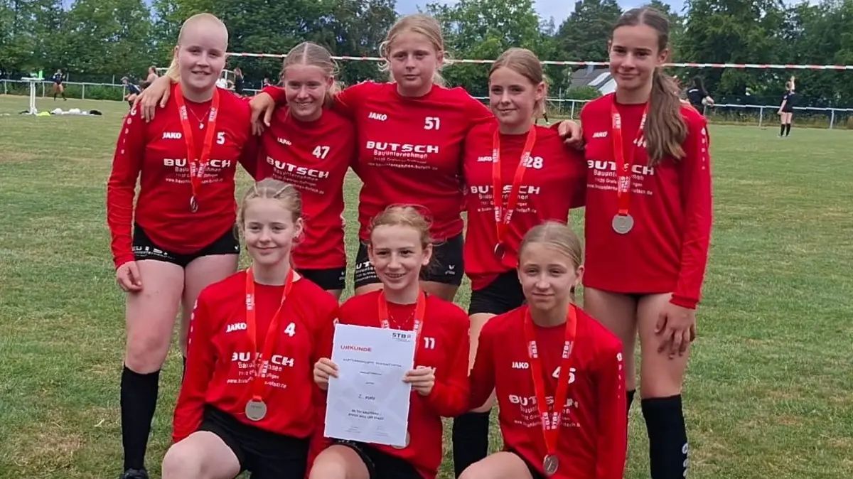 U14-Faustball-Mädels des TSV Grafenau