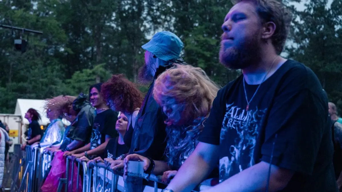 RockXplosion-Freitag: Die Fans trotzen dem Regen