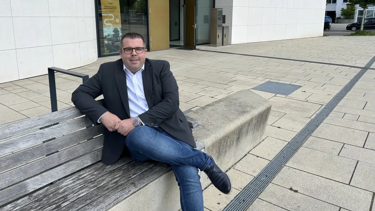 Fühlt sich im Leonberger Rathaus gut aufgenommen und hat noch viel vor: der neue Hauptamtsleiter Nico Beck.
