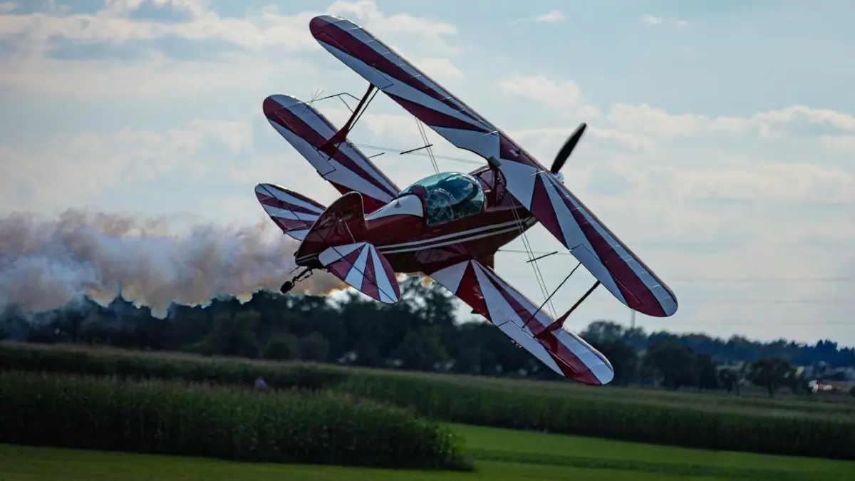 Kunstflug, Fliegerfest, Flugplatzfest, Backnang, Heiningen, Pitts, Doppeldecker, Flugshow