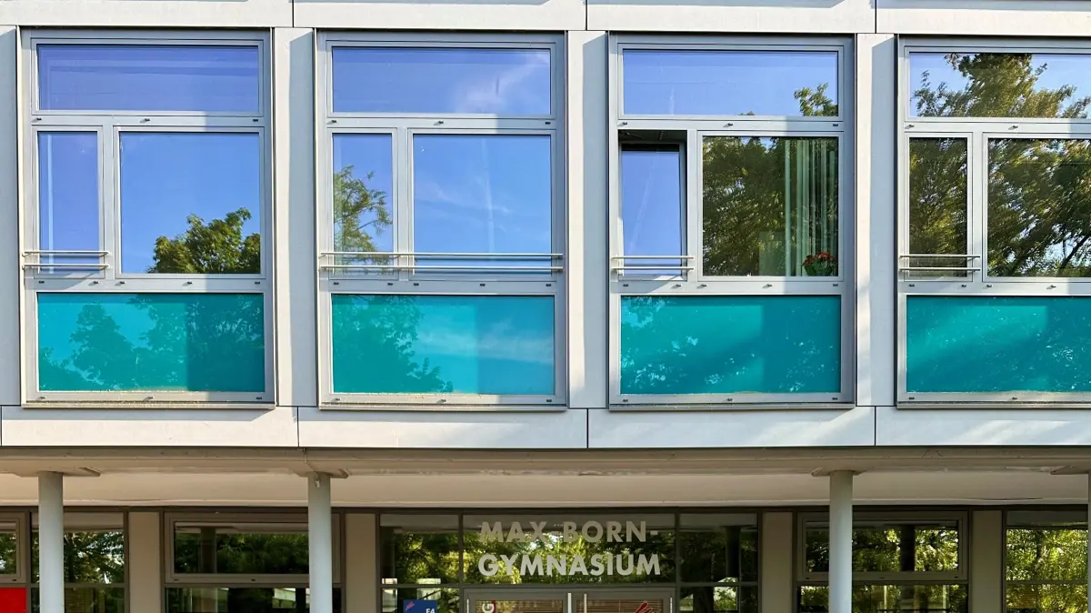 Eingang Max-Born-Gymnasium Backnang