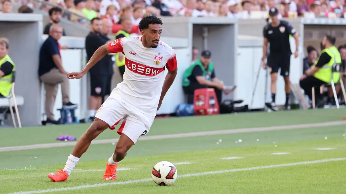 VfB Stuttgart Saisoneröffnung : BAU // Stuttgart , VfB Stuttgart Saisoneröffnung VfB Stuttgart vs. Everton FC, Tiago Tomas (VfB)