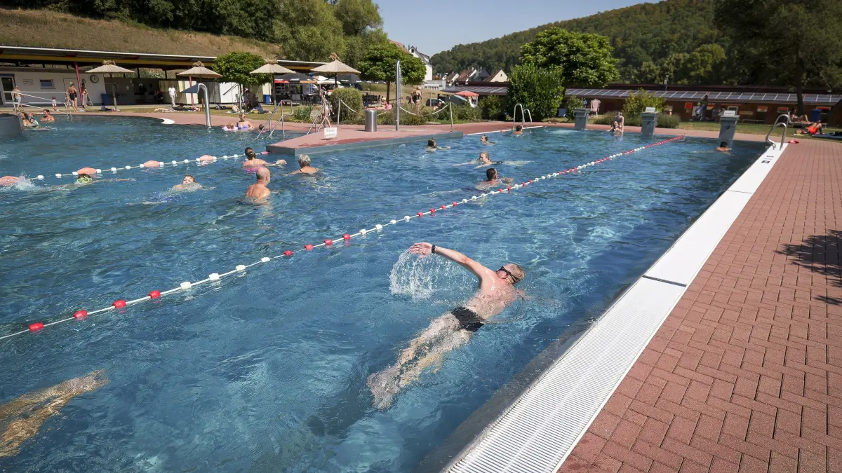 Freibad: Mönshiem - Reportage über das Mönsheimer Freibad