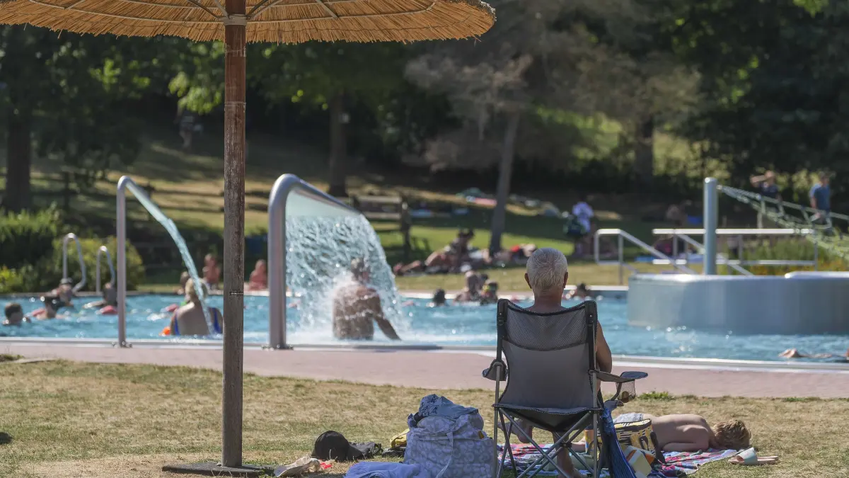 Freibad: Mönshiem - Reportage über das Mönsheimer Freibad