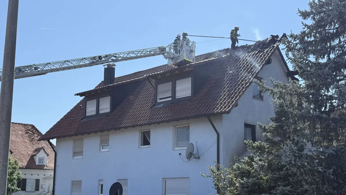 Alle Bewohnenden des Hauses in der Nikolausstraße konnten das Gebäude rechtzeitig verlassen.