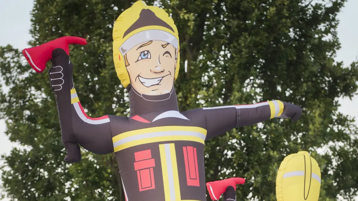 Feuerwehr: Hemmingen - Die Hemminger Feuerwehr läutet ihr Festwochenende mit Tag der offenen Tür traditionell mit einer Party am Freitagabend ein.