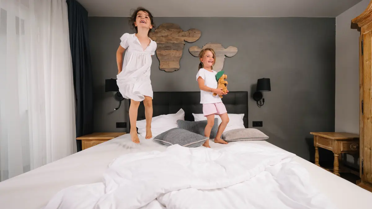 Kinder lieben die kleinen Freiheiten eines Appartement-Urlaubs. Wissen den 4-Sterne-Komfort aber durchaus zu schätzen.