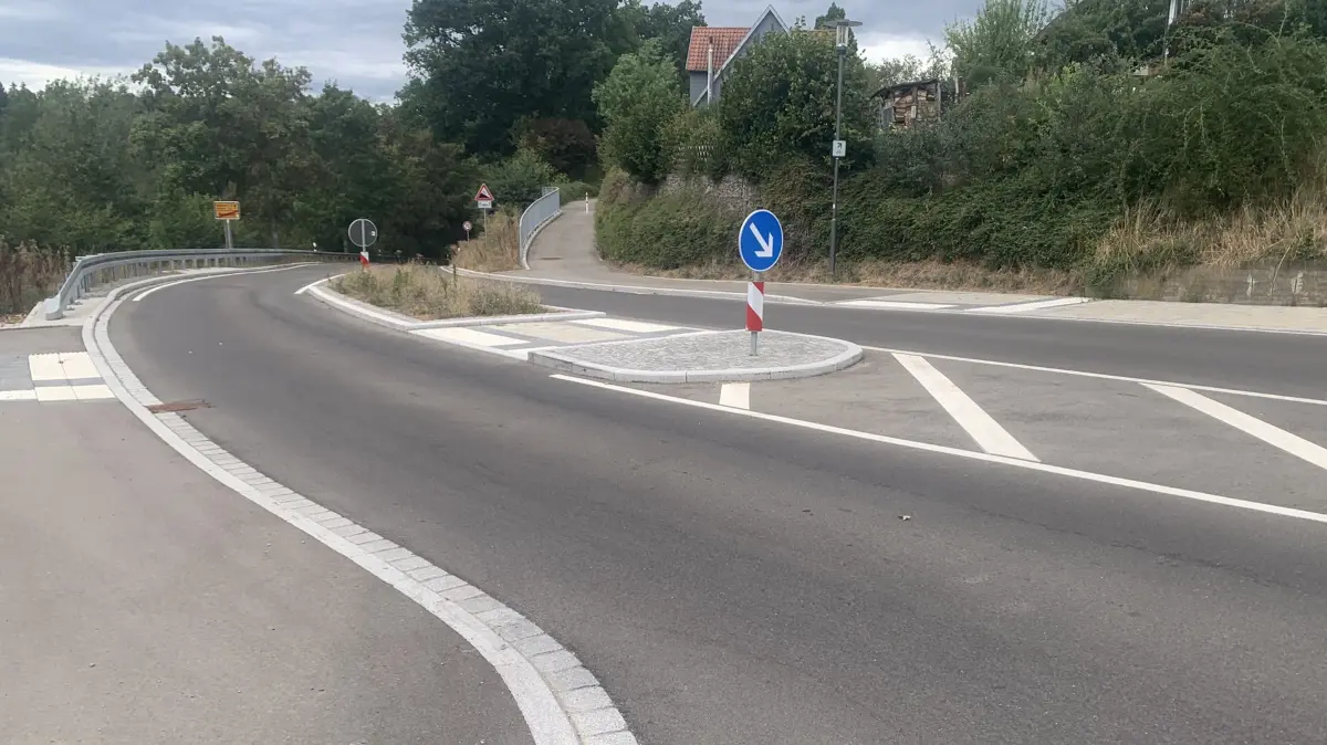Die Ortsdurchfahrt von Neuweiler wurde lange saniert. Im Juni 2026 ist sie fertig geworden.