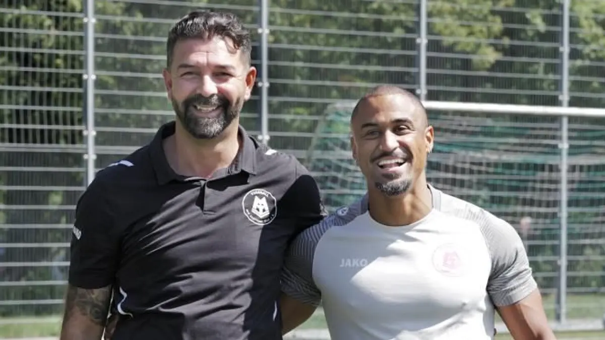Zwei, die beim MTV Stuttgart neuen Schwung bringen sollen: der Trainer Sahin Üste und der Ex-Profi Rui Tiago Caldas De Carvalho (von links)