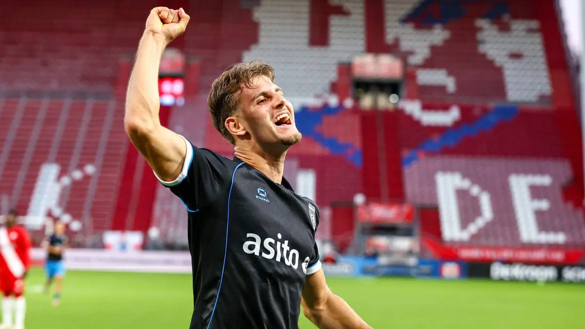 UTRECHT , 24-08-2026 , Stadium Galgenwaard , season 2026 / 2027, Dutch Keuken Kampioen Divisie football , match between Jong FC Utrecht and Heracles Almelo , picture shows goal celebration by Heracles Almelo player Mario Borac 0-5 Jong Utrecht - Heracles Almelo PUBLICATIONxNOTxINxNED x206025650x Copyright: