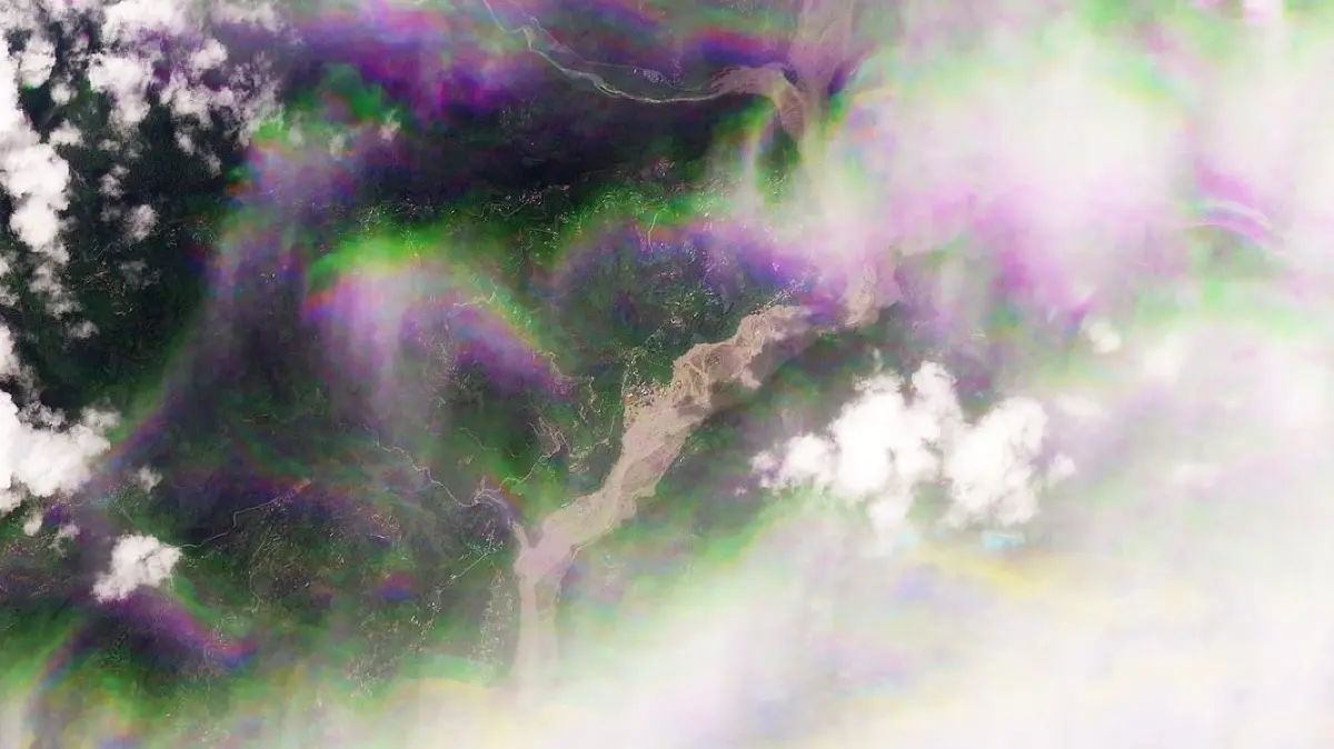 Dieses von Planet Labs PBC zur Verfügung gestellte Satellitenbild zeigt den Trishuli-Fluss, der von den Sturzfluten in und um Nepal betroffen ist.