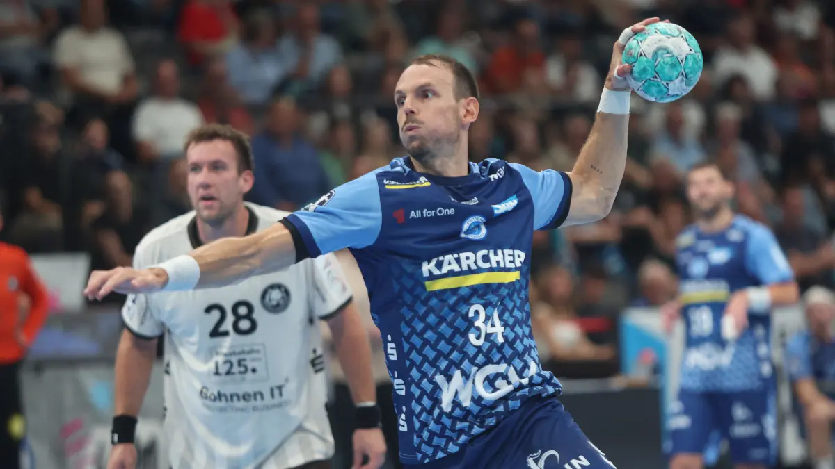 BAU // Stuttgart , Handball Opel-HBL , TVB Stuttgart vs. Bergischer HC , Kai Häfner ( TVB )