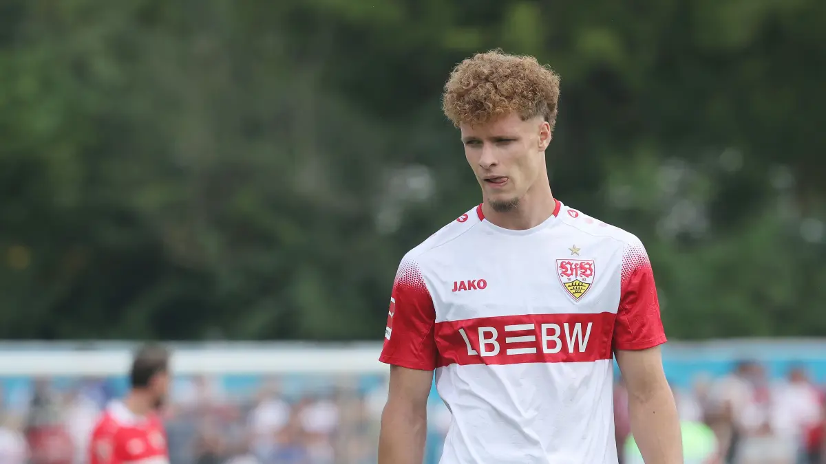 BAU // 19.07.2026, Deutschland, Balingen, Fußball Bundesliga, Saison 2026/2027, Testspiel,
TSG Balingen vs. VfB Stuttgart, Lazar Jovanovic ( VfB )
