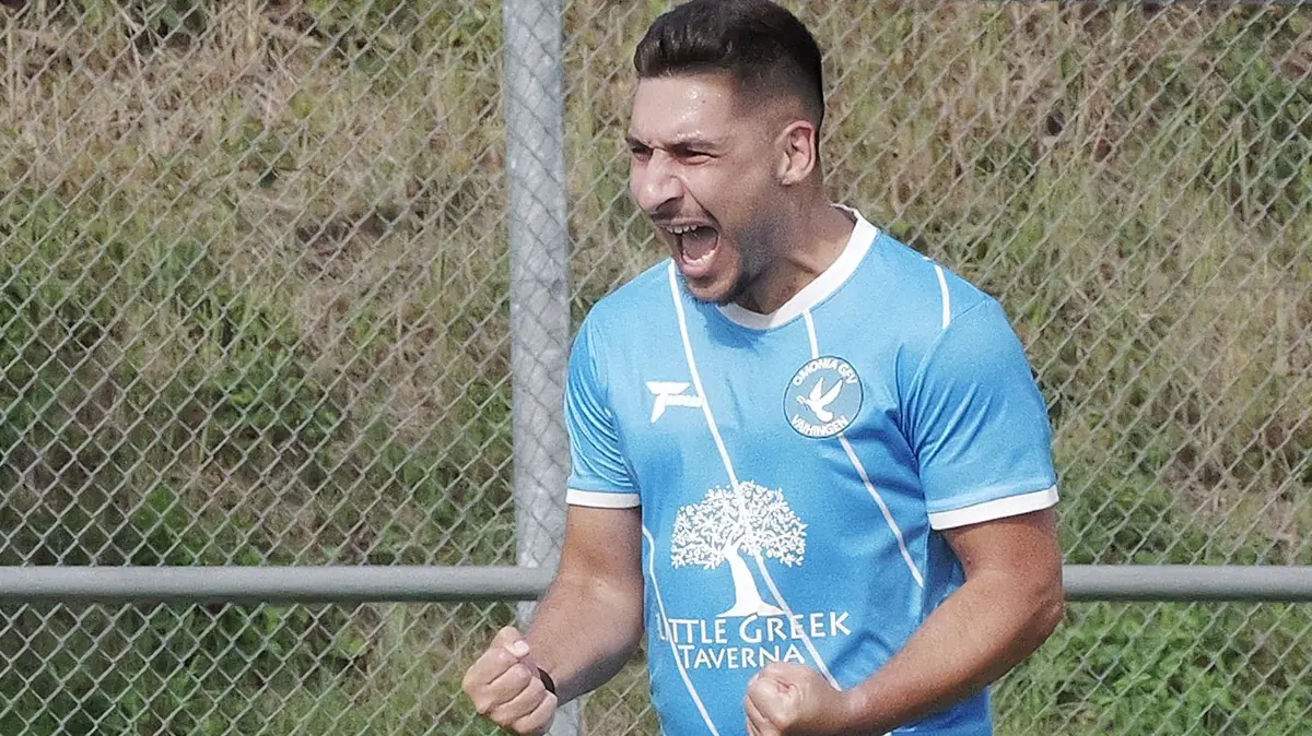 Fussball, Fußball, Kreisliga A2, GFV Omonia Vaihingen - SV Sillenbuch: Fussball, Fußball, Kreisliga A2, GFV Omonia Vaihingen - SV Sillenbuch
Nr.11 (O): Dimitrios Mpouranis - blau, Jubel, Jubelbild
Fotograf: Günter E. Bergmann - Photography
Aufnahmedatum: 30.08.2026