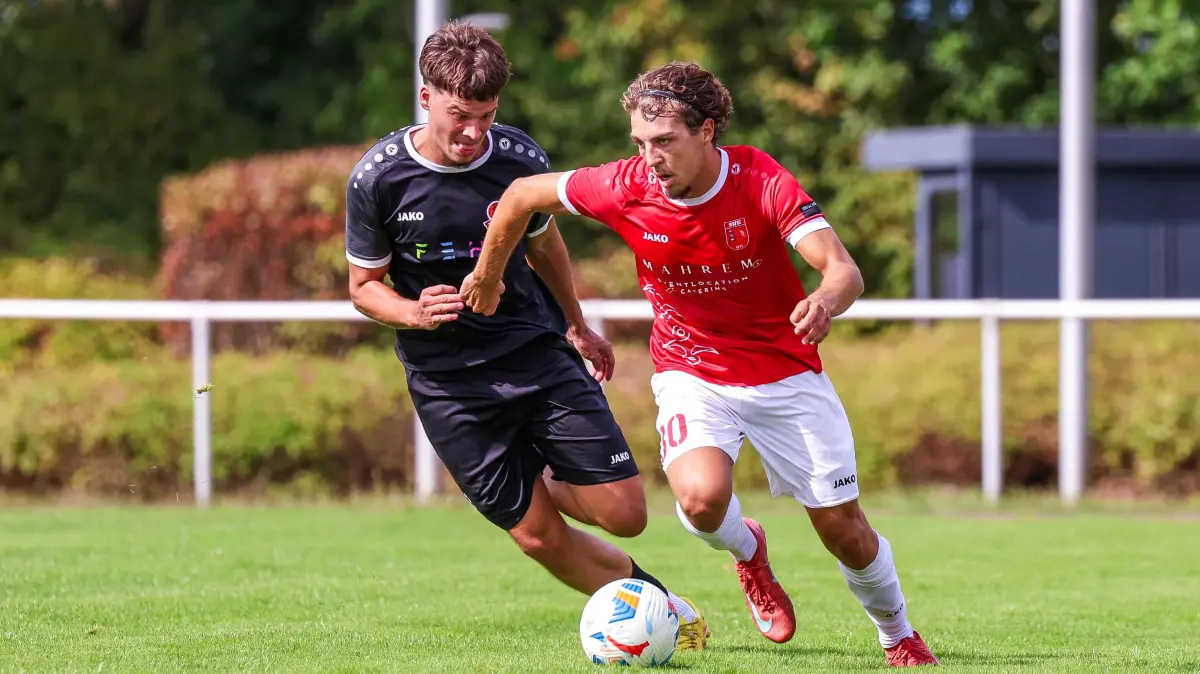 SV Fellbach, Fußball, Verbandsliga, Torben Hohloch (rechts)