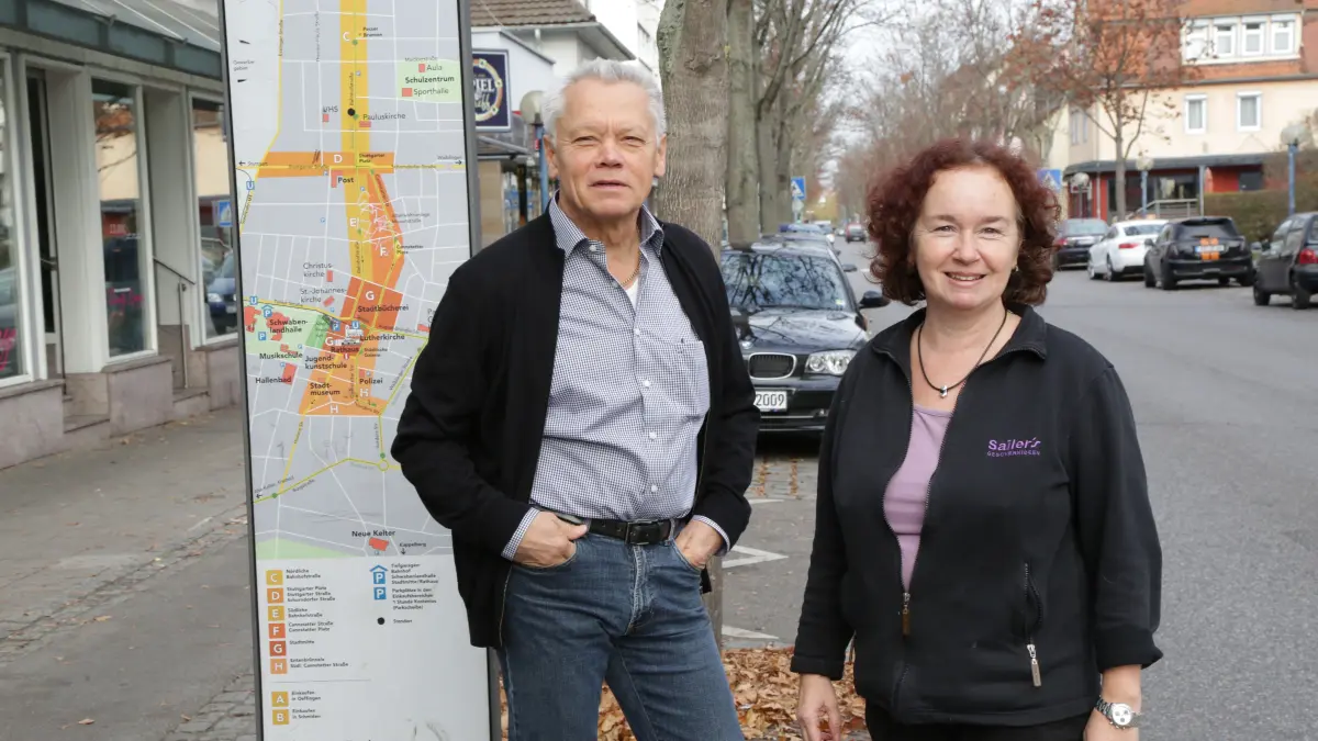 Erich Theile und Sonja Zielke machen sich seit Jahren für die Bahnhofstraße stark.