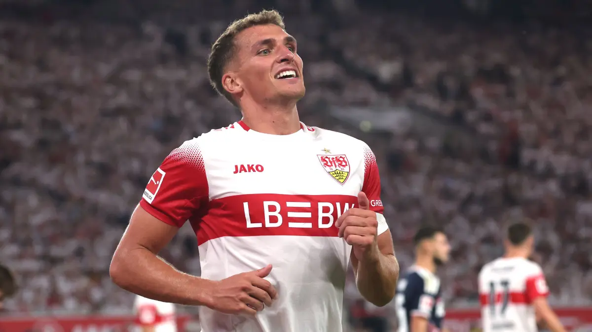 Fußball VfB Stuttgart vs. 1 .FC Köln : BAU // 2026.09.04, Deutschland, Stuttgart Fußball VfB Stuttgart vs. 1. FC Köln, Grischa Prömel (VfB)
Gemäß den Vorgaben der DFL Deutsche Fußball Liga ist es untersagt,
in dem Stadion und/oder vom Spiel angefertigte Fotoaufnahmen in Form von Sequenzbildern
und/oder videoähnlichen Fotostrecken zu verwerten bzw. verwerten zu lassen.
DFL, DFB regulations prohibit any use of photographs as image sequences and/or quasi-video.