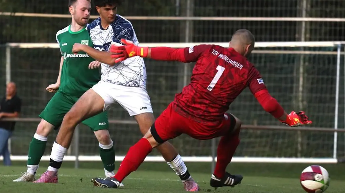 Fußball, Bezirkspokal, Münchingen, Ditzingen, erste Runde
