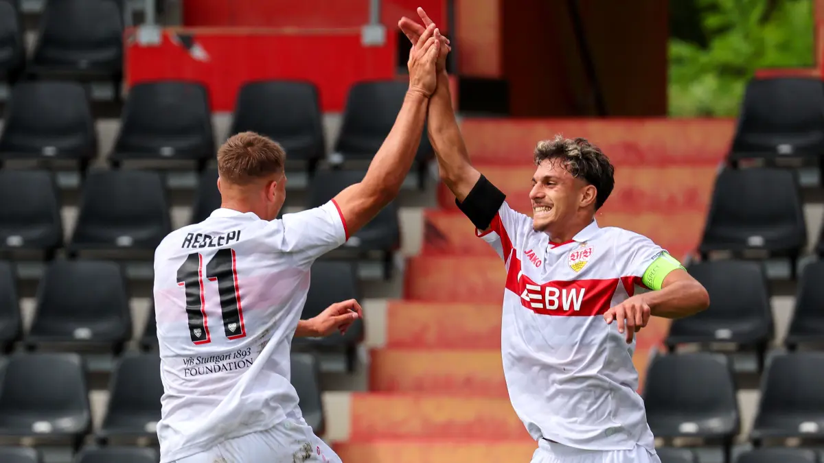 Impressionen vom Spiel der VfB-U19 gegen Viking