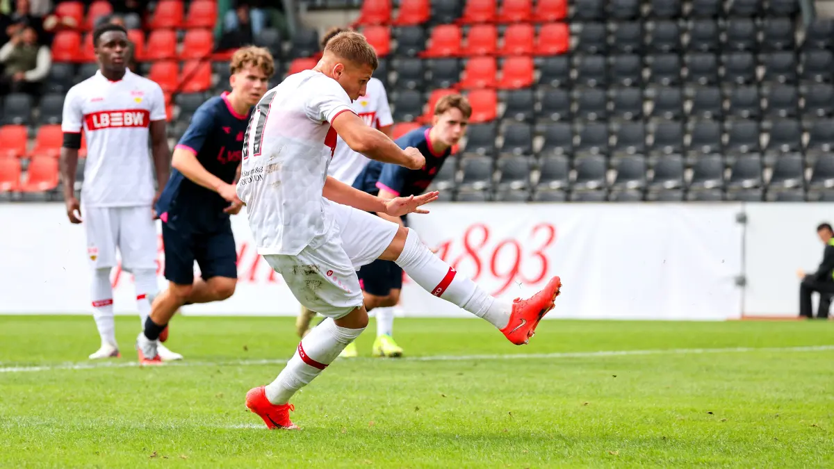 Impressionen vom Spiel der VfB-U19 gegen Viking