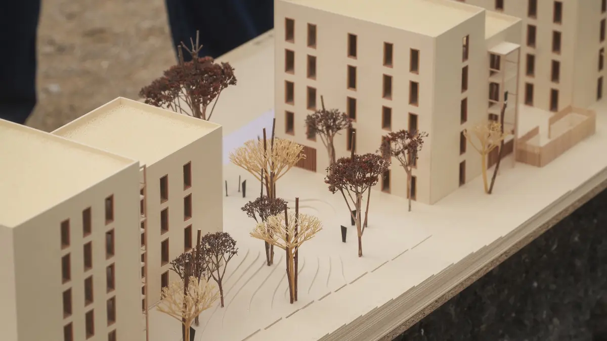 Spatenstich: Ludwigsburg - Grünbühl Living Spatenstich - Mietwohnungen werden gebaut am Platz des Mehrgenerationenhauses in der Weichselstraße mit u.a. Oberbürgermeister Matthias Knecht und Wohnungsbau Ludwigsburg Andreas Veit