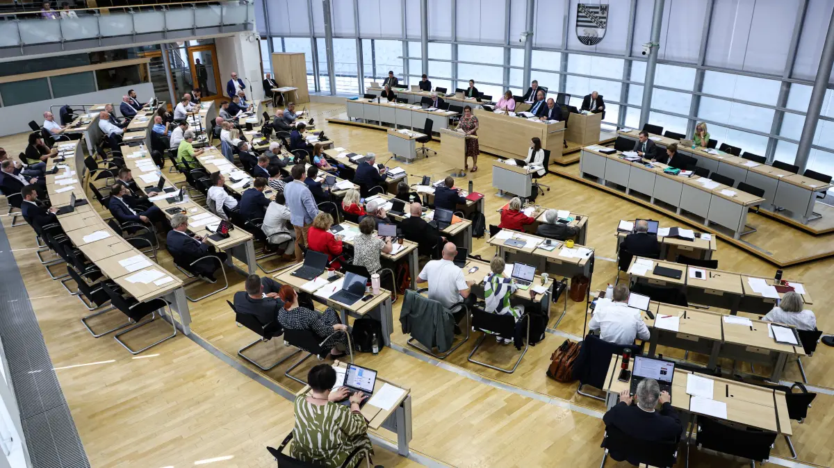 Der neue Landtag von Sachsen Anhalt ist zwar vom Bürger gewählt worden, aber er der Landesregierung in welcher Parteienkonstellation als Ministerpräsident vorstehen wird, ist noch völlig offen (Archivfoto).