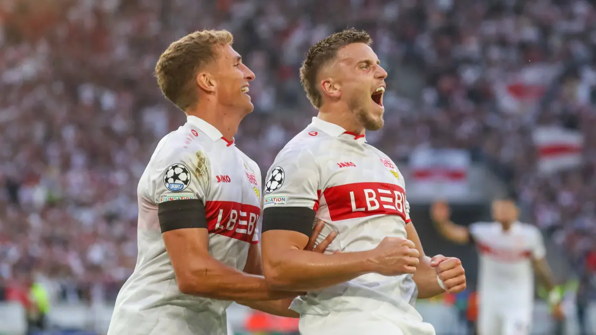 09.09.26 VfB Stuttgart - Viking Stavanger: 09.09.26 VfB Stuttgart - Viking Stavanger Deutschland, Stuttgart, 09.09.2026, Fussball, UEFA Champions League, Saison 2026/2027, VfB Stuttgart - Viking Stavanger: v.l. Grischa Prömel, Ermedin Demirovic beide VfB Stuttgart, Jubel Tor 3:1 Demirovic. *** 09/09/26 VfB Stuttgart vs. Viking Stavanger, Germany, Stuttgart, 09/09/2026, Soccer, UEFA Champions League, 20262027 season, VfB Stuttgart vs. Viking Stavanger from left: Grischa Prömel and Ermedin Demirovic, both of VfB Stuttgart celebrating the 3-1 goal by Demirovic