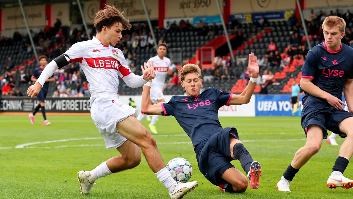 Impressionen vom Spiel der VfB-U19 gegen Viking
