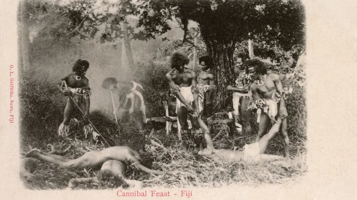 Kannibalen-Fest: Gestellte Szene aus dem Jahr 1903, die ein Ethnologe für seine Vorlesung an der New Yorker Universität nutzte - und die nachvollziehbarerweise für öffentliche Entrüstung sorgte.
