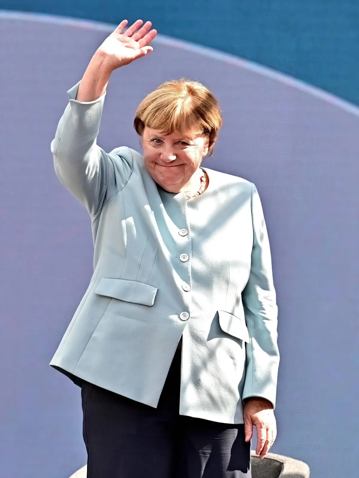 Merz' Vorgängerin Angela Merkel regierte Tage.