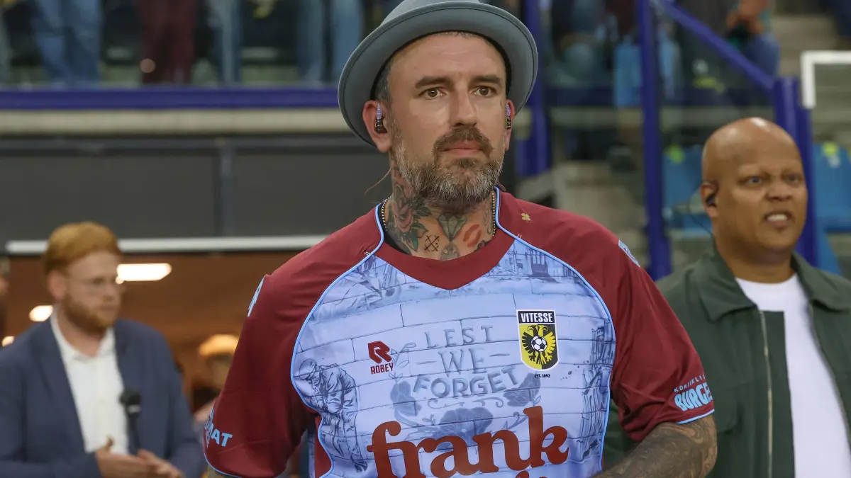 Der Sänger Ben Saunders bei einem Sportevent 2025.