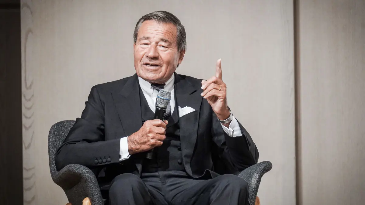 Ex-TrigemaChef Wolfgang Grupp im Gespräch (auf Einladung von Thalia, Osiander und der FAZ): Ex-TrigemaChef Wolfgang Grupp im Gespräch (auf Einladung von Thalia, Osiander und der FAZ)