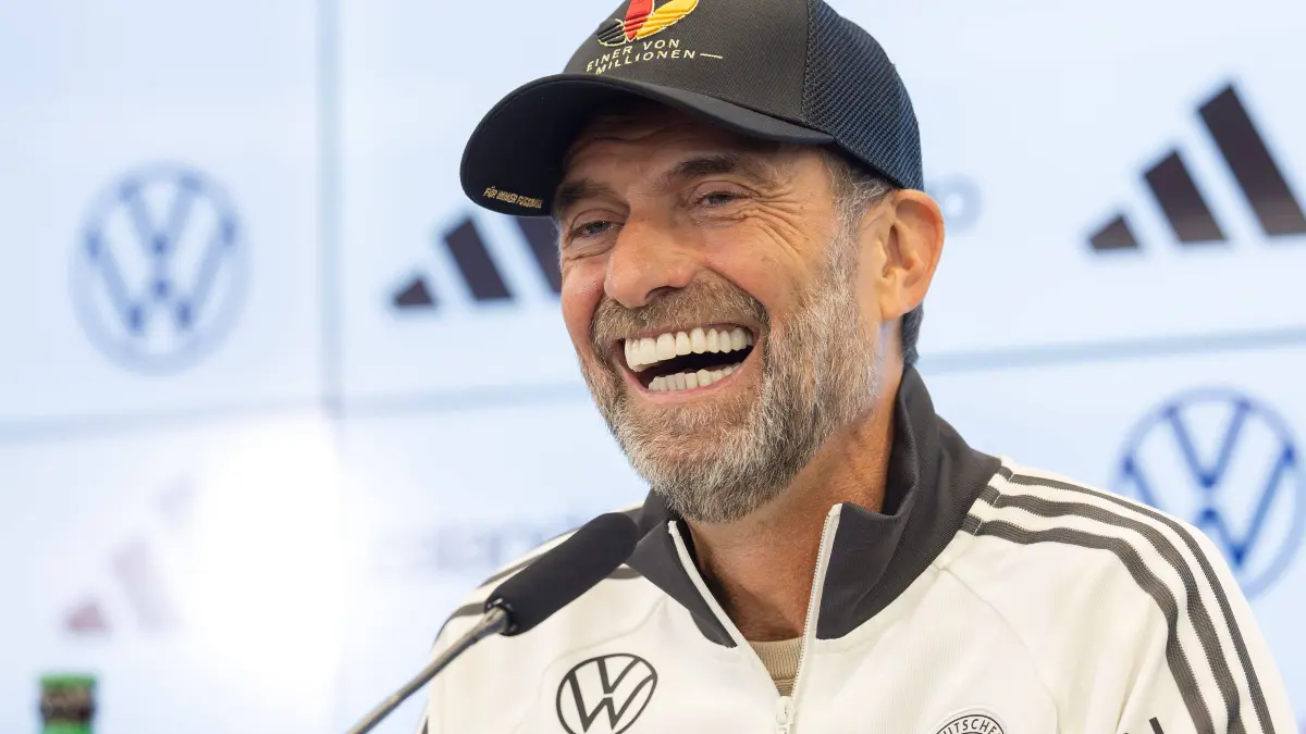 Nominierungs-PK UEFA Nations League 2026/2027 mit Bundestrainer Jürgen Klopp: Nominierungs-PK UEFA Nations League 2026/2027 mit Bundestrainer Jürgen Klopp Bundestrainer Jürgen Klopp spricht zu den Journalistinnen und Journalisten. Pressekonferenz auf dem DFB-Campus in Frankfurt am Main am 17. September 2026., Frankfurt am Main Hessen Deutschland DFB-Campus *** UEFA Nations League 20262027 Roster Announcement Press Conference with National Team Coach Jürgen Klopp National Team Coach Jürgen Klopp speaks to journalists at a press conference on the DFB Campus in Frankfurt am Main on September 17, 2026, Frankfurt am Main, Hesse, Germany, DFB Campus