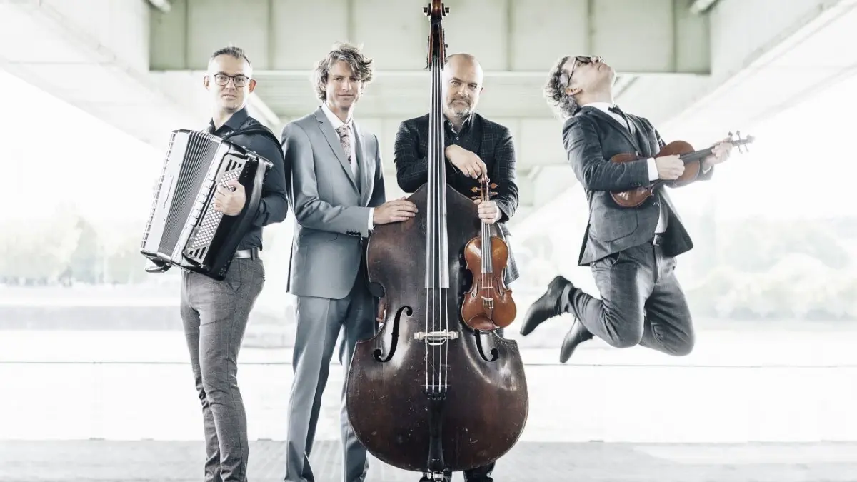 Das polnische Quartett UWAGA! eröffnet gemeinsam mit den Hanke Brothers am Samstag, 25. September, das Festival im Böblinger Sparkassen-Forum.