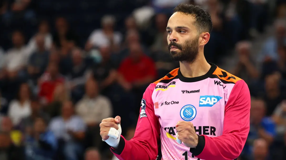 Handball Bundesliga HBL 2026/27 - 02.09.2026 - Handball Club Hamburg / HCH vs TVB Stuttgart .. Torwart Mohamed El-Tayar Stuttgart jubelt . Jubel .