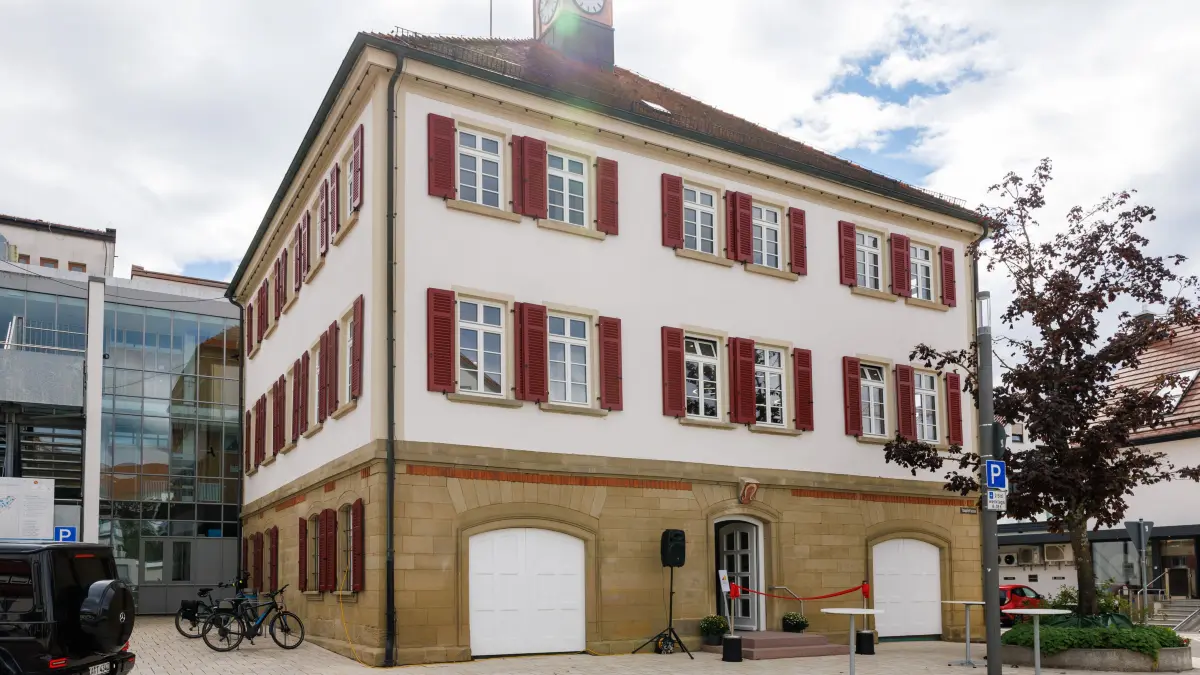 Altes Rathaus Nufringen: Nufringen, Altes Rathaus, renovieren, sanieren, Altbau, Denkmalschutz, Umbau,