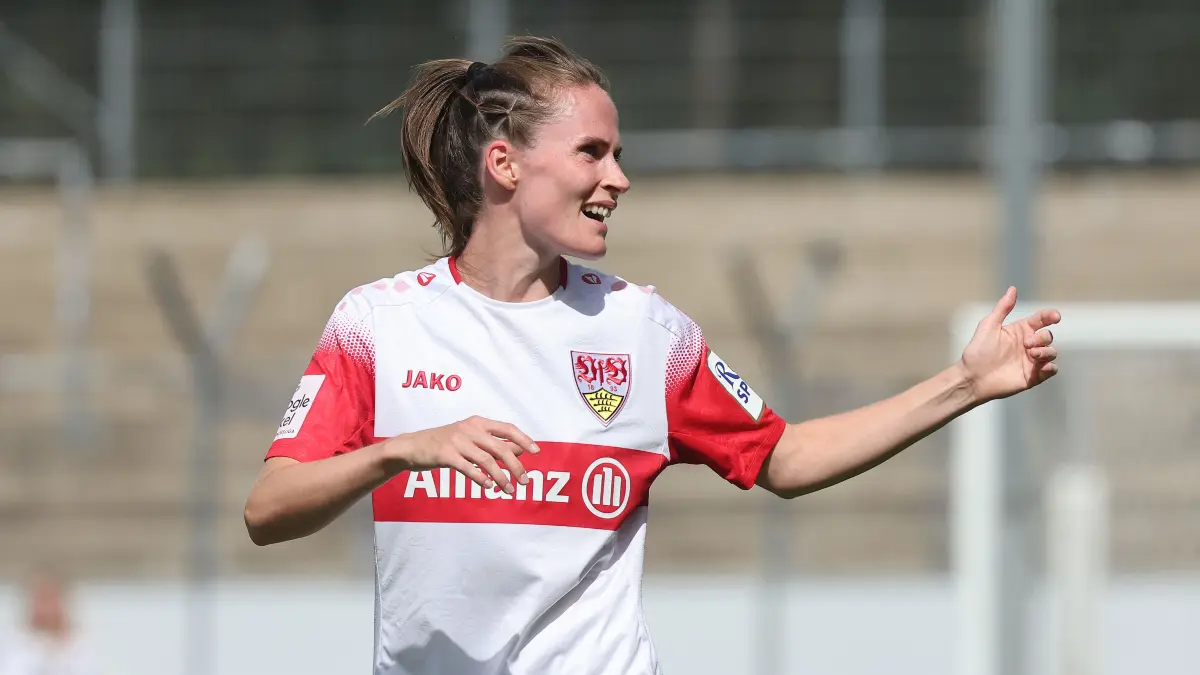 BAU // Stuttgart , Google Pixel Frauen-Bundesliga VfB Stuttgart vs. Hamburger SV , Reena Wichmann ( VfB )