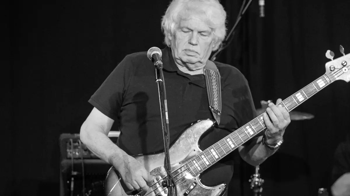 Herbert "Hebs" Renz (1951-2026) beim Auftritt von Wanted in Sindelfingen