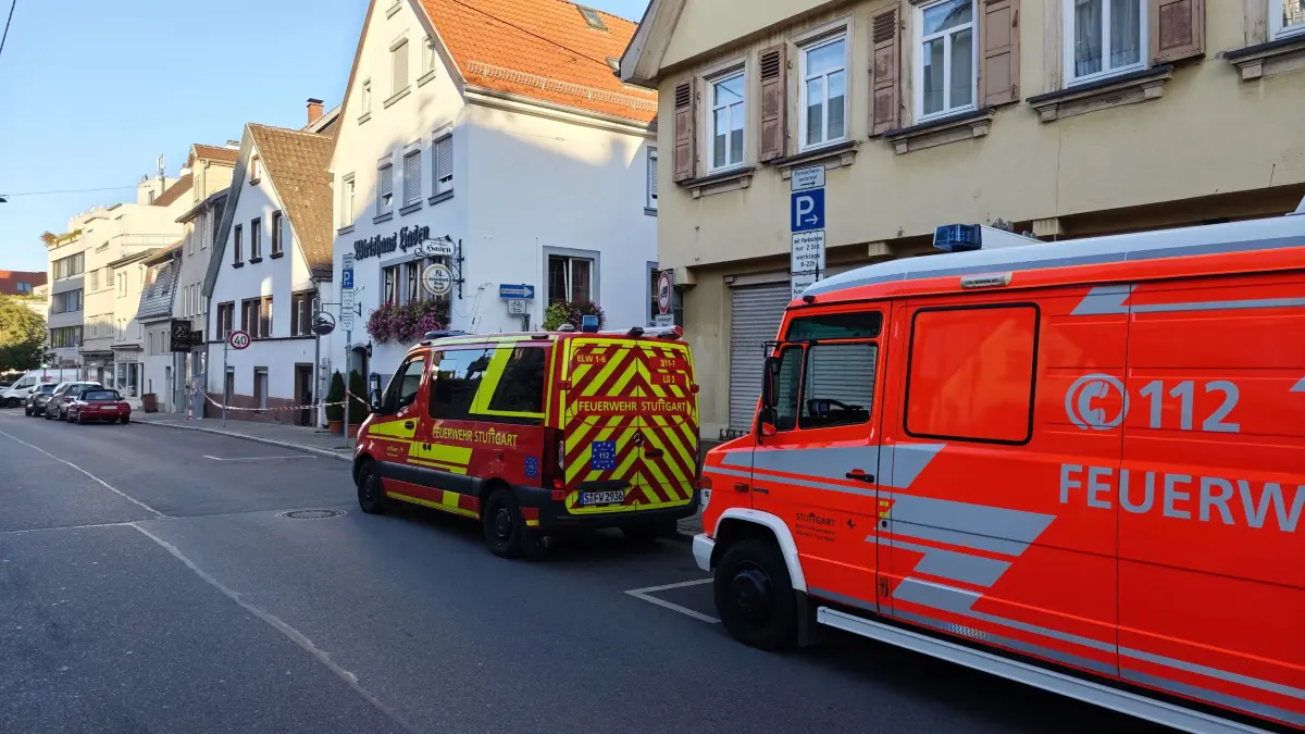 Während die Mitarbeiter des Energieversorgers auf Fehlersuche waren, konnte die Feuerwehr die Zahl der Einsatzkräfte zeitweise reduzieren.